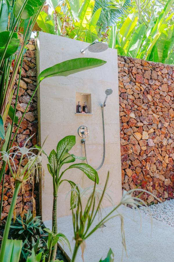 Segara Lombok Beach Resort 塞隆贝拉纳克 外观 照片